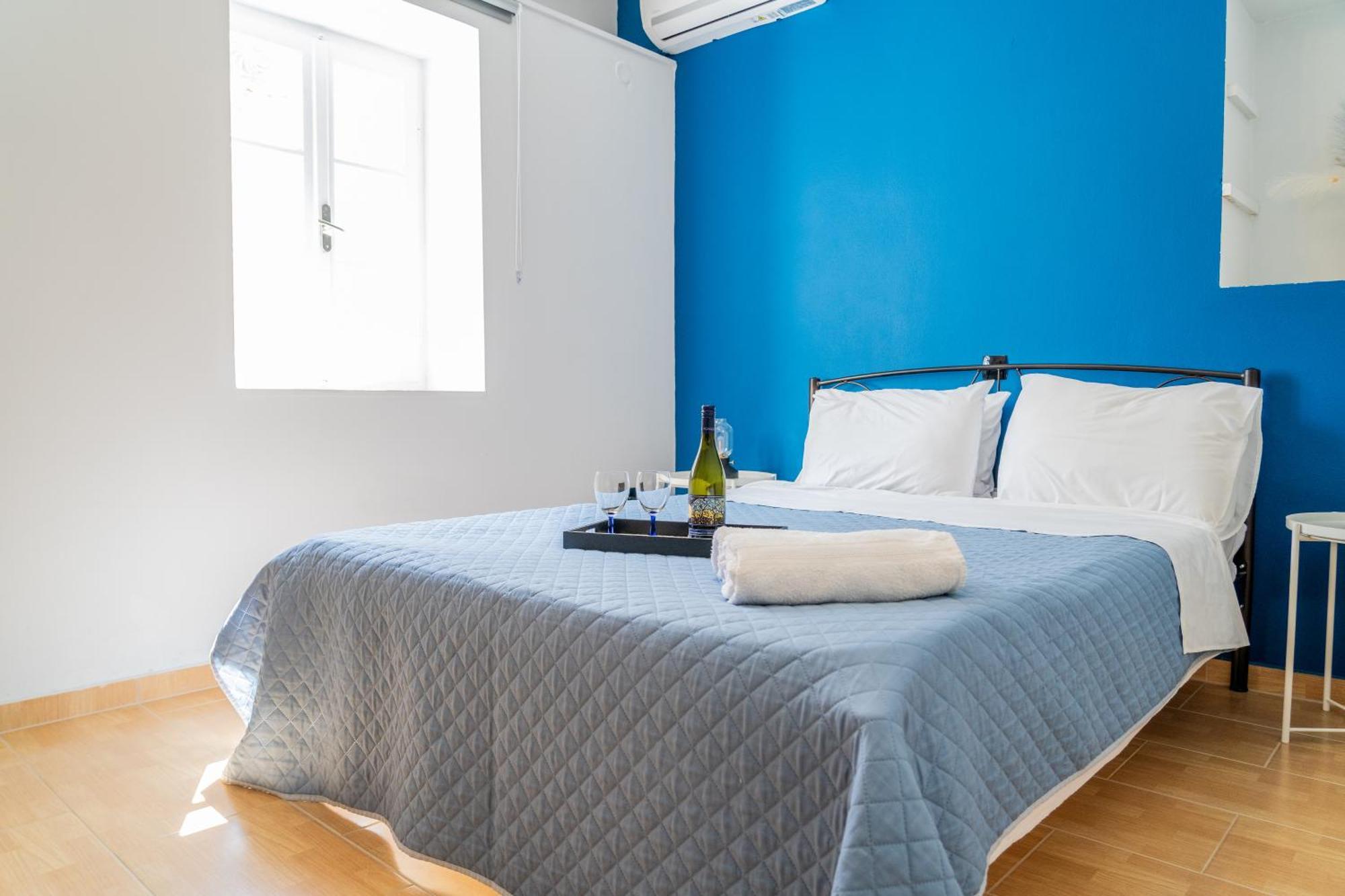 Cozy One Bedroom House Koróni Esterno foto